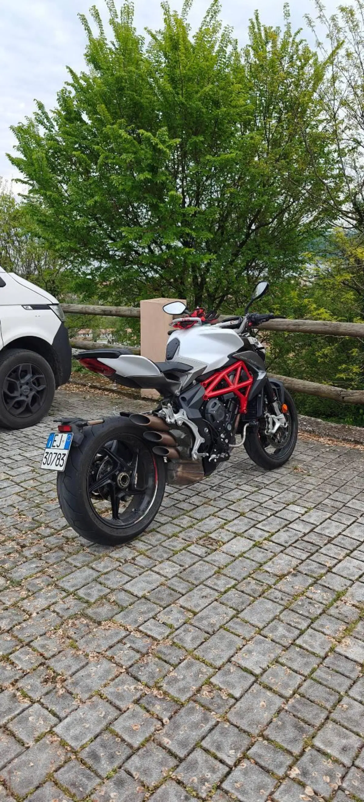 MV Agusta Brutale 800 EAS ABS (2016 - 19) (7)