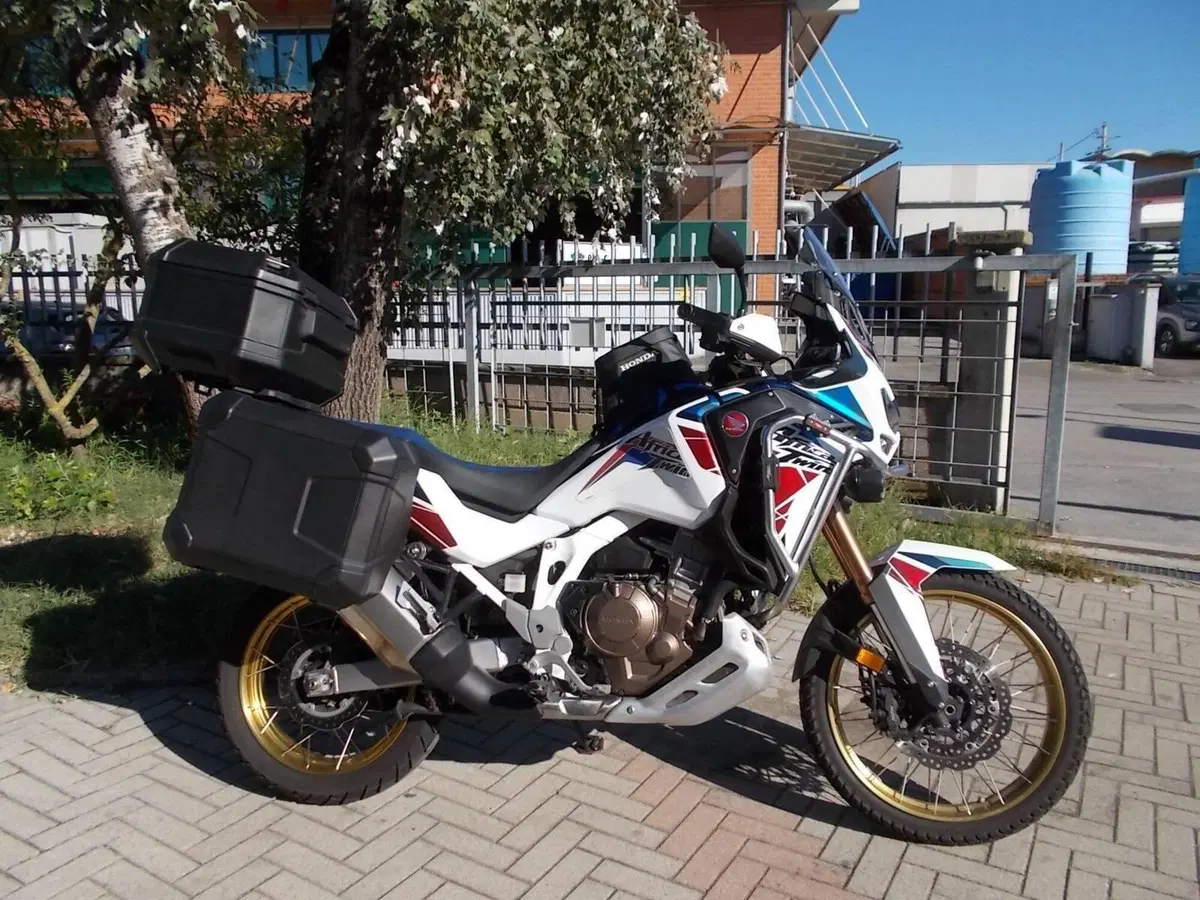 Honda Africa Twin CRF 1100L Adventure Sports Travel Edition (2022 - 23)
