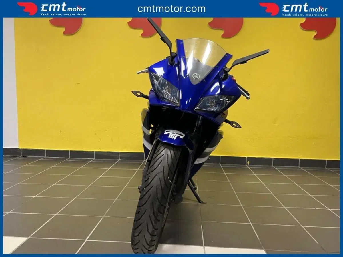 Yamaha YZF R125 (2008 - 13) (2)