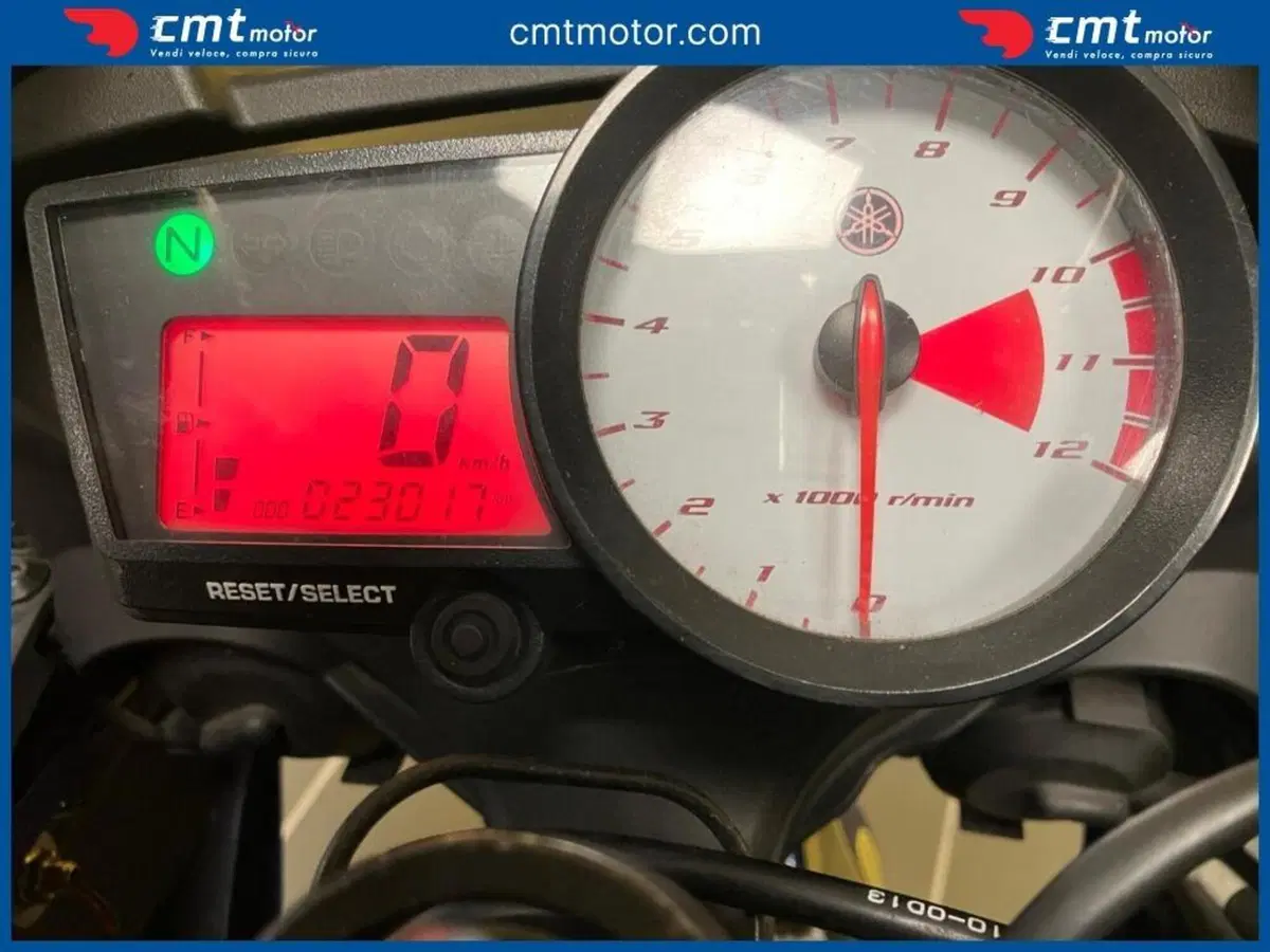 Yamaha YZF R125 (2008 - 13) (5)