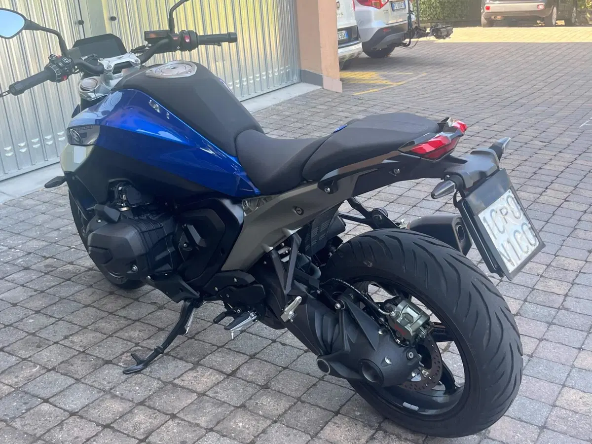 Bmw R 1300 R (2026 - 27) (7)