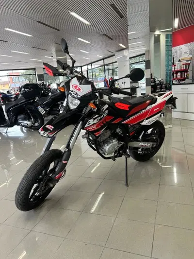 Betamotor RR 125 4T Motard LC (2018 - 20) usata