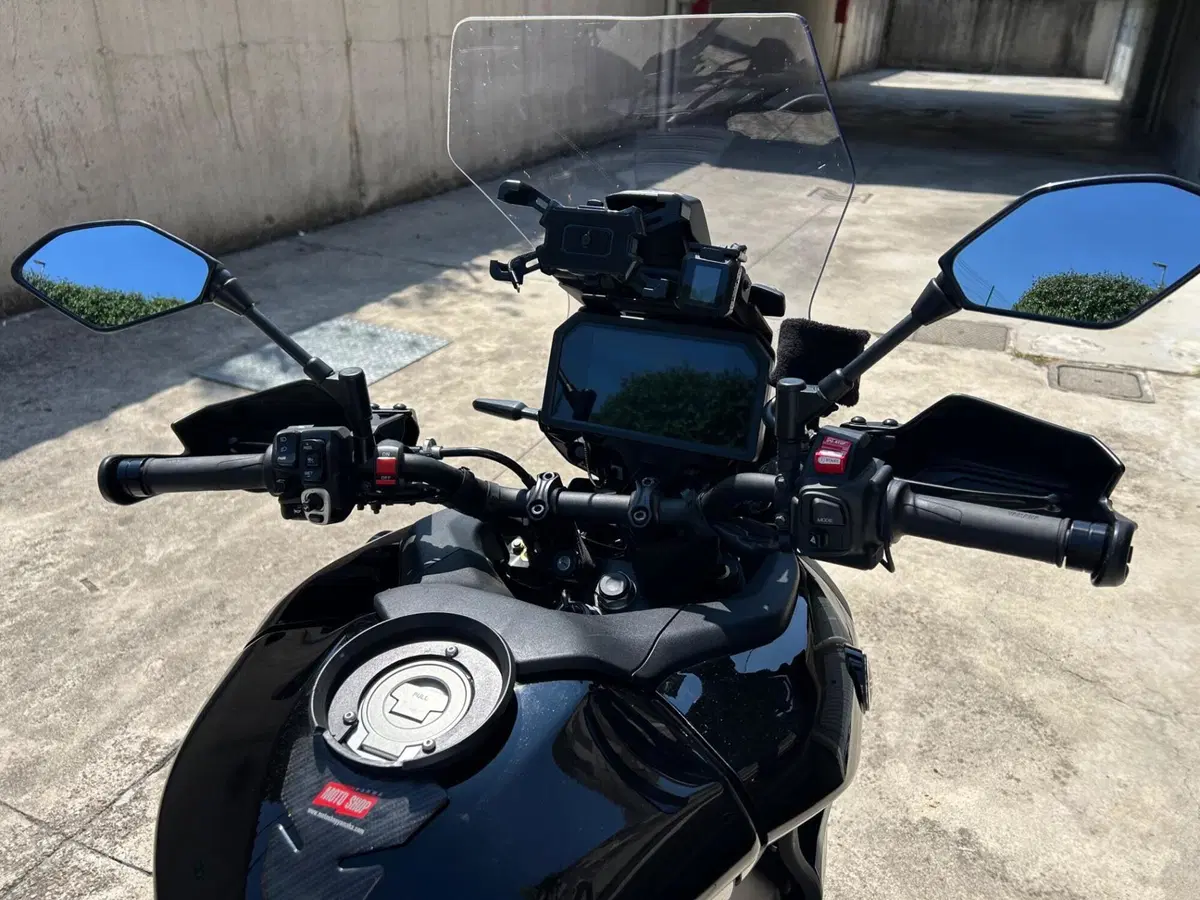 Yamaha Tracer 9 GT+ (2023 - 24) (4)