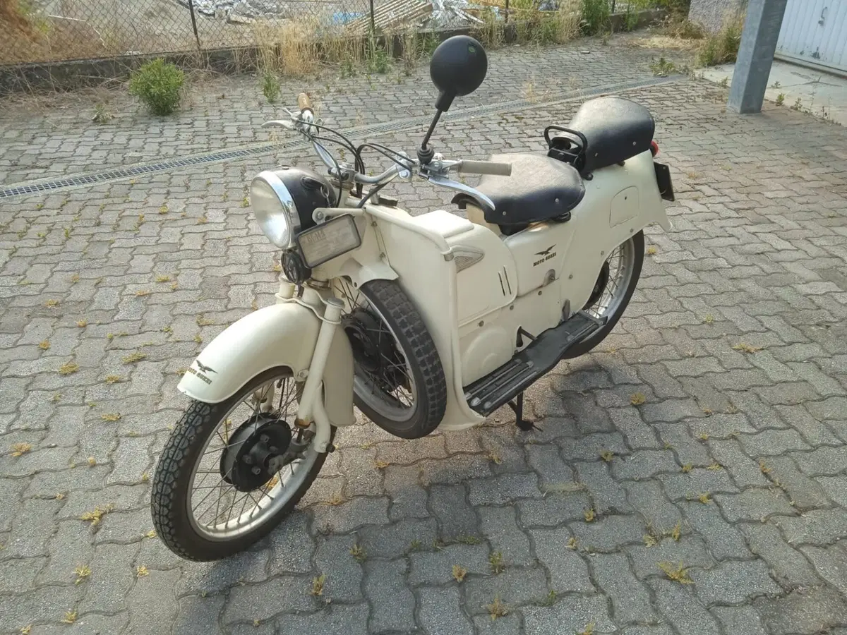 Moto Guzzi Galletto 175 (5)