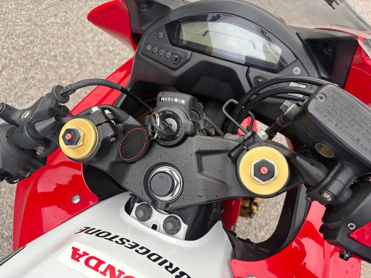 Honda CBR 600 F (2011 - 13) (10)