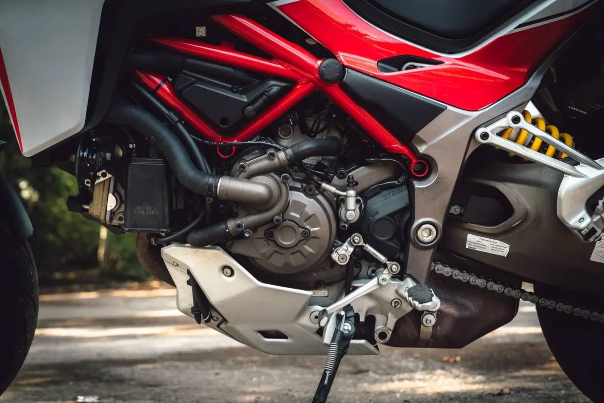 Ducati Multistrada 1200 S D-air (2017 - 18) (9)