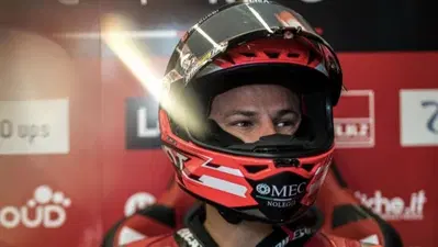 MotoGP, Nicolò Bulega ha avuto un incidente al Mugello mentre provava la 850 cc