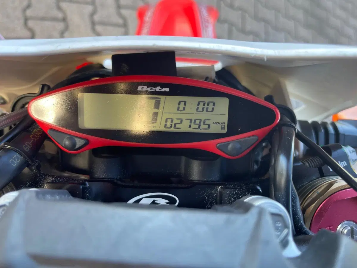 Betamotor RR 350 4T Enduro Racing (2021) (11)
