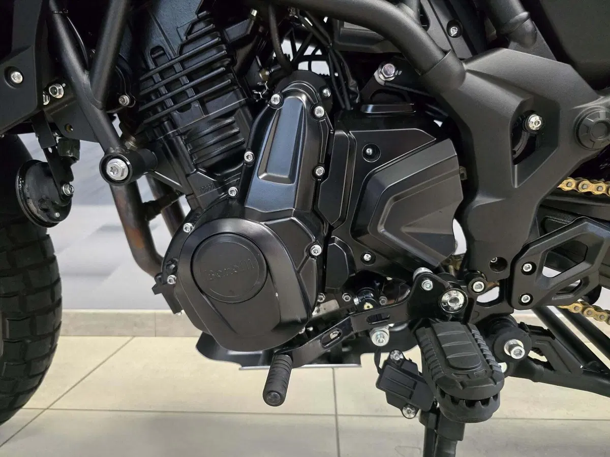 Benelli TRK 702X (2023 - 25) (5)