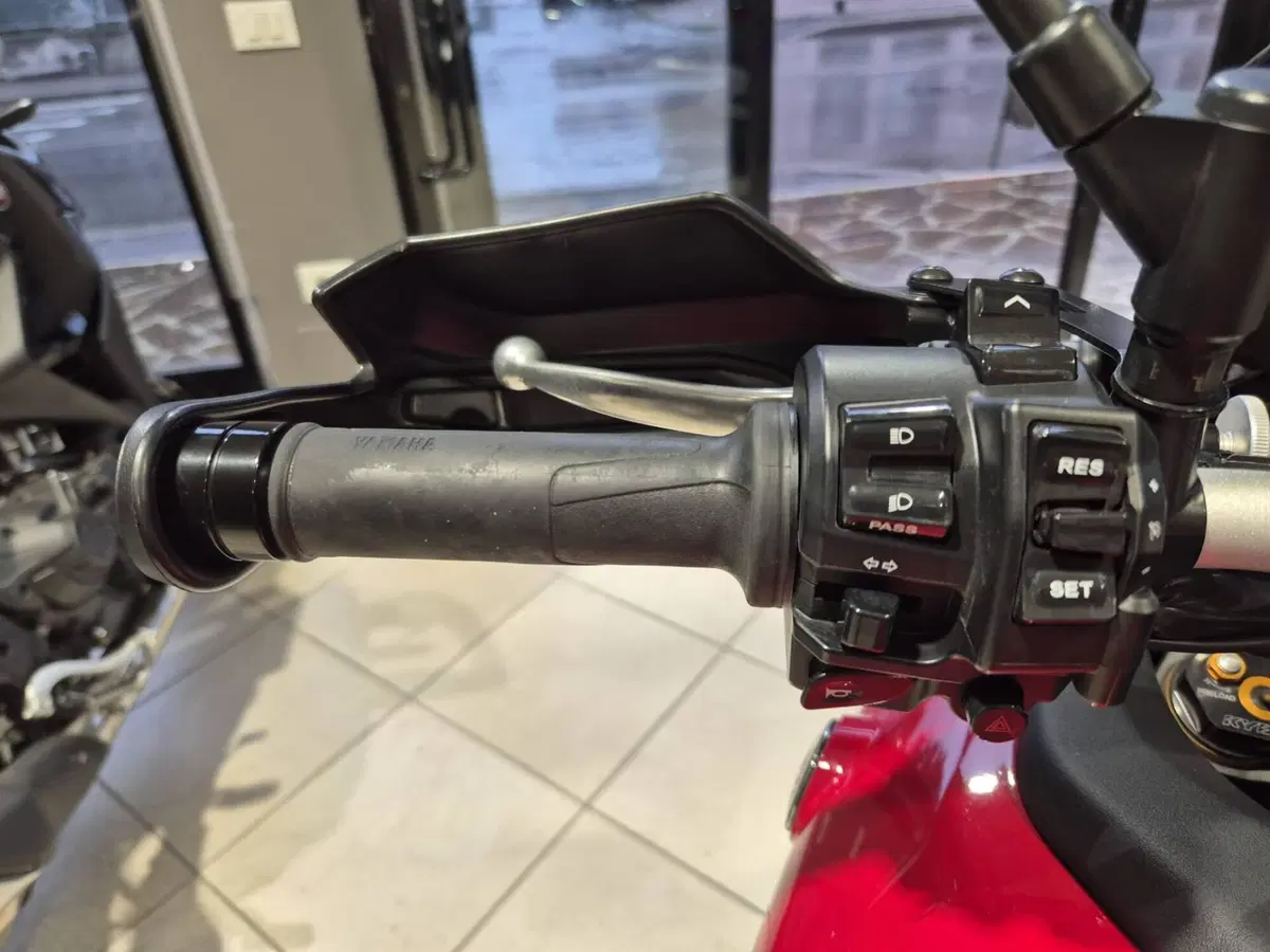 Yamaha Tracer 9 GT (2021 - 24) (13)