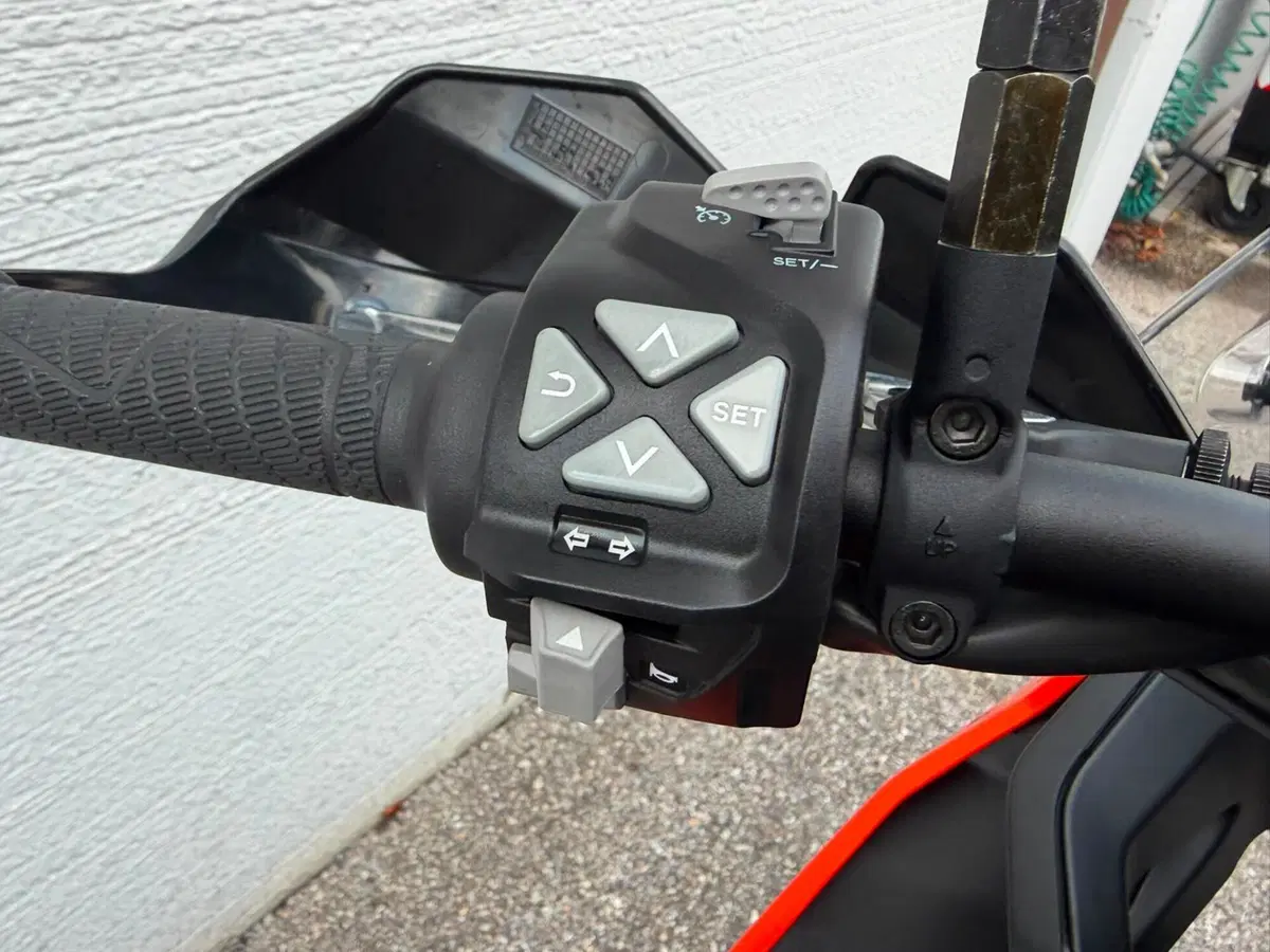 KTM 890 Adventure (2023 - 26) (16)
