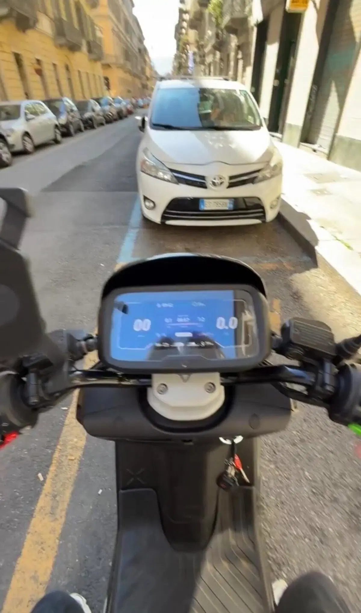 Niu NQi GTS SR (2020 - 26) (3)