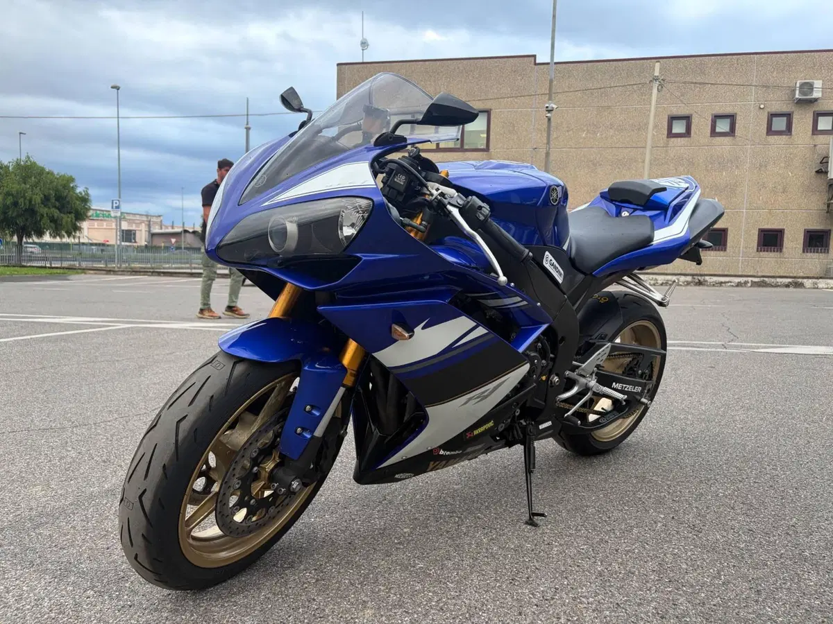 Yamaha YZF R1 (2007 - 08)