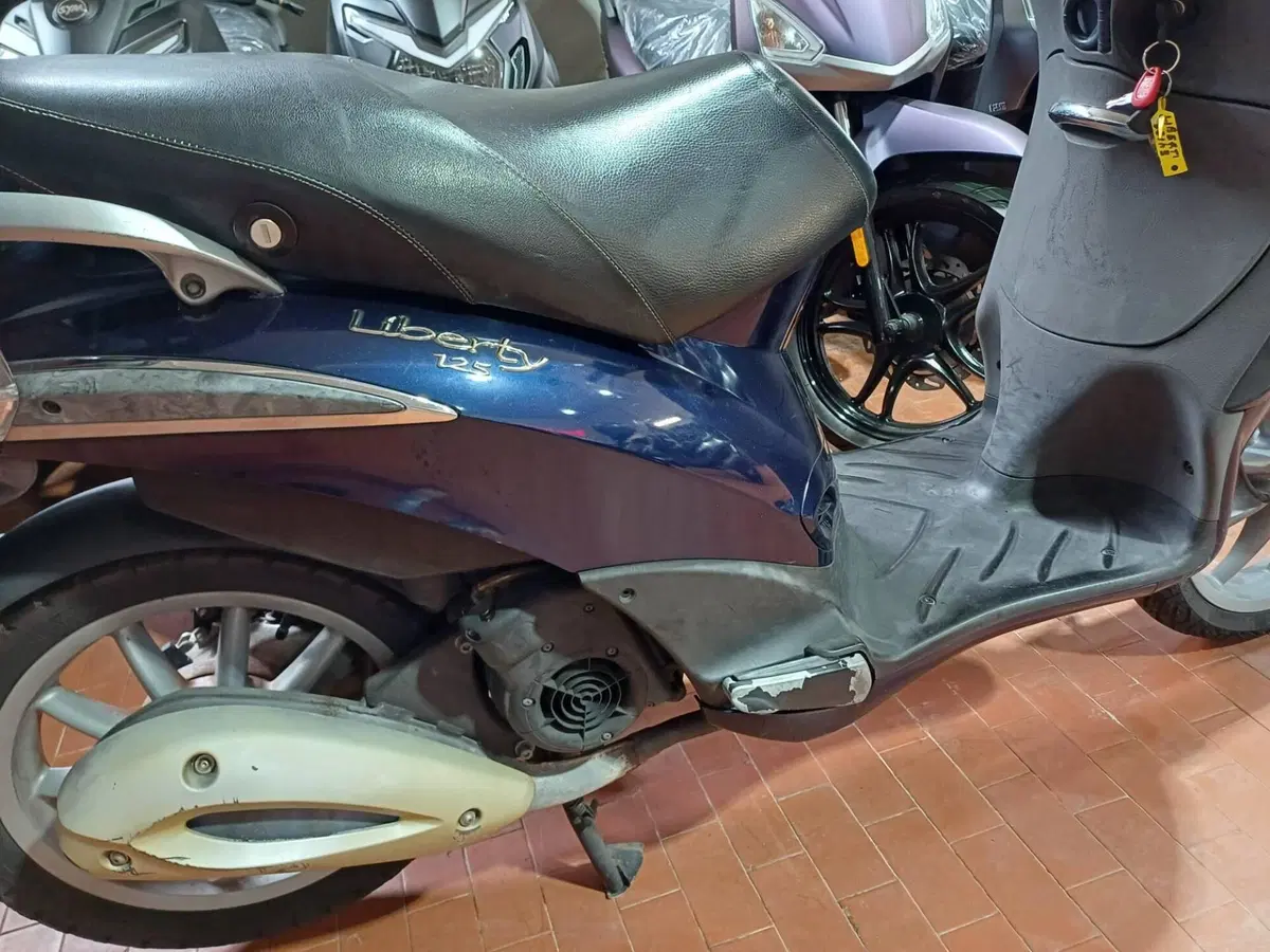 Piaggio Liberty 125 4T Full Optional (2003 - 13) (2)