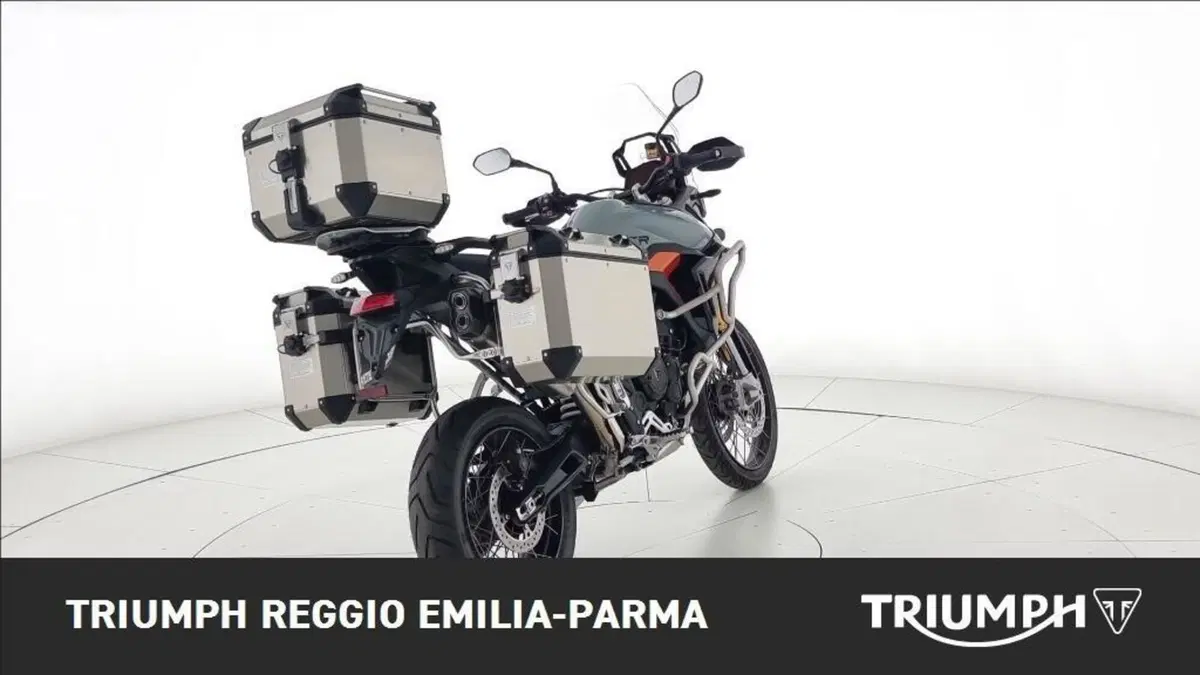 Triumph Tiger 900 Desert Special Edition (2026) (8)