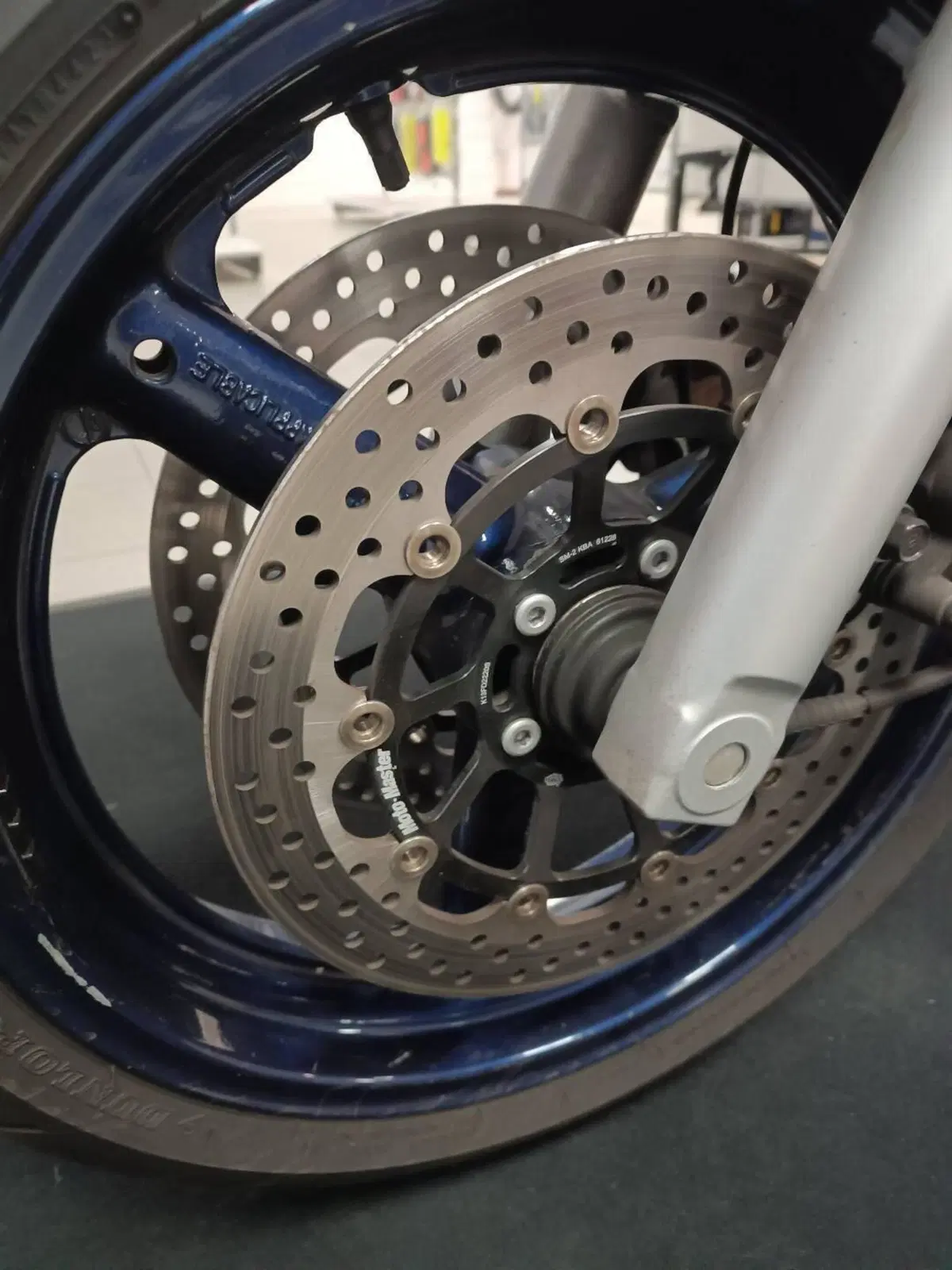 Suzuki GSX 750 (1998 - 03) (8)