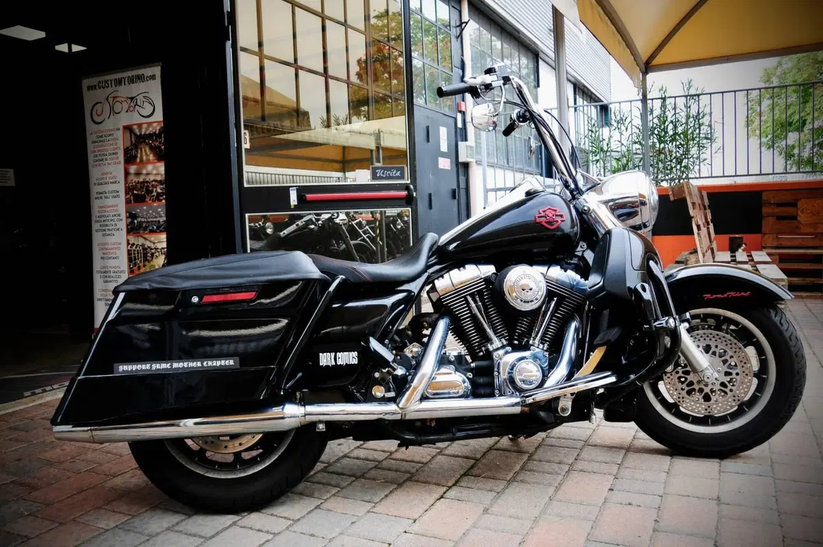 Harley-Davidson 1584 Road King (2006 - 07) - FLHR (2)