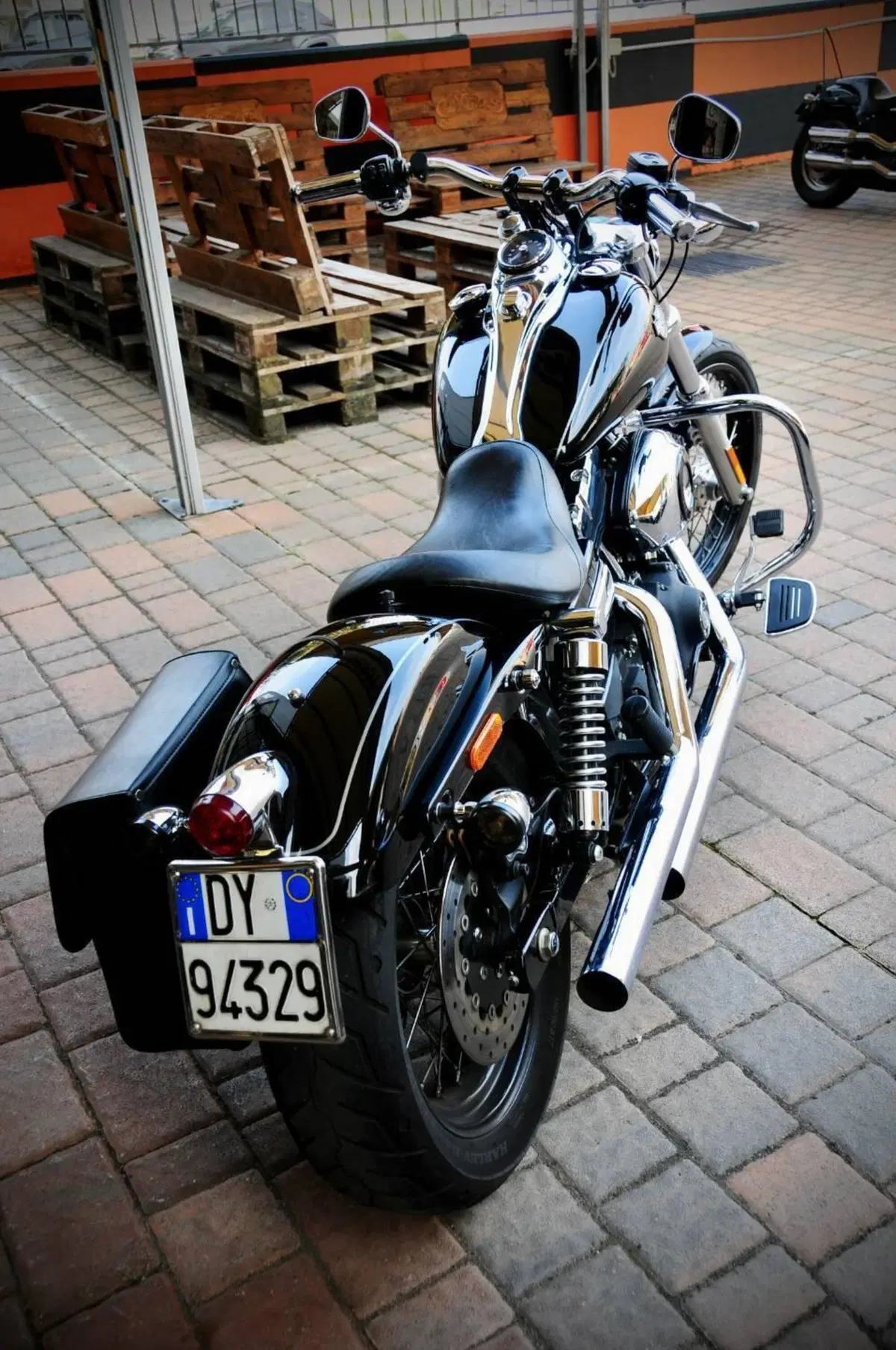 Harley-Davidson 1584 Wide Glide (2007 - 11) - FXDWG (3)