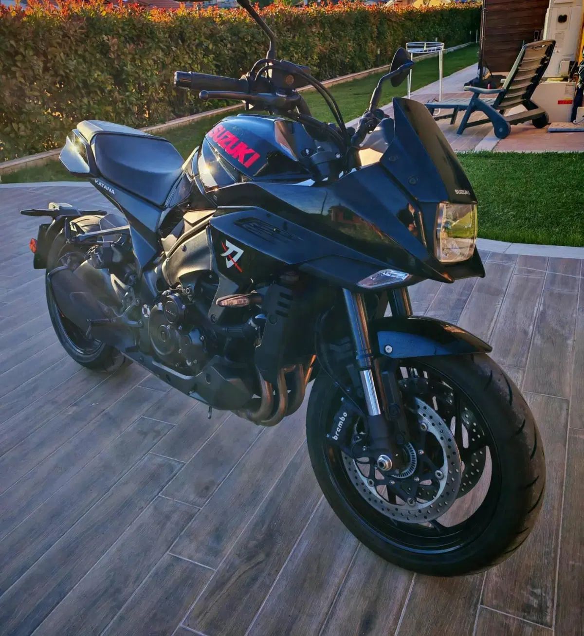 Suzuki Katana 1000 (2022 - 26) (2)