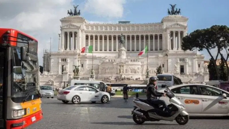 Bollo auto e moto: tutto quello che c'è da sapere, tra dettagli e demagogia