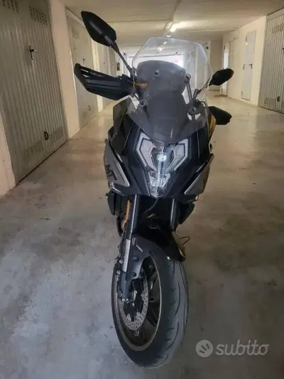 CFMOTO 700MT (2024 - 26) usata
