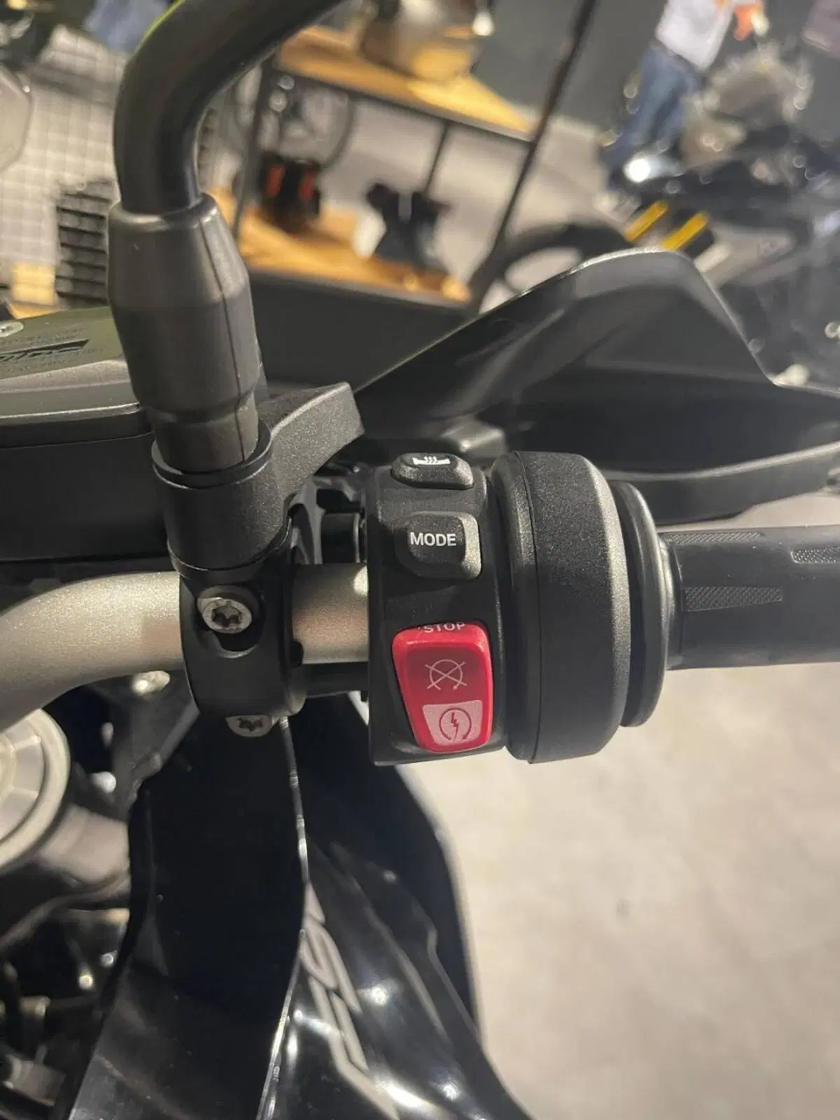 Bmw F 900 XR (2020 - 24) (7)