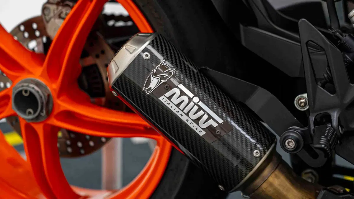 KTM 1290 Super Duke R (2021 - 23) (2)