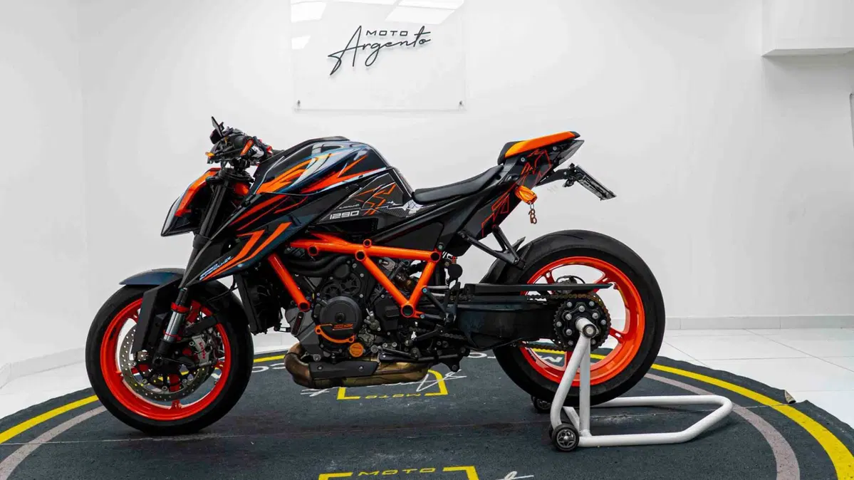 KTM 1290 Super Duke R (2021 - 23) (14)