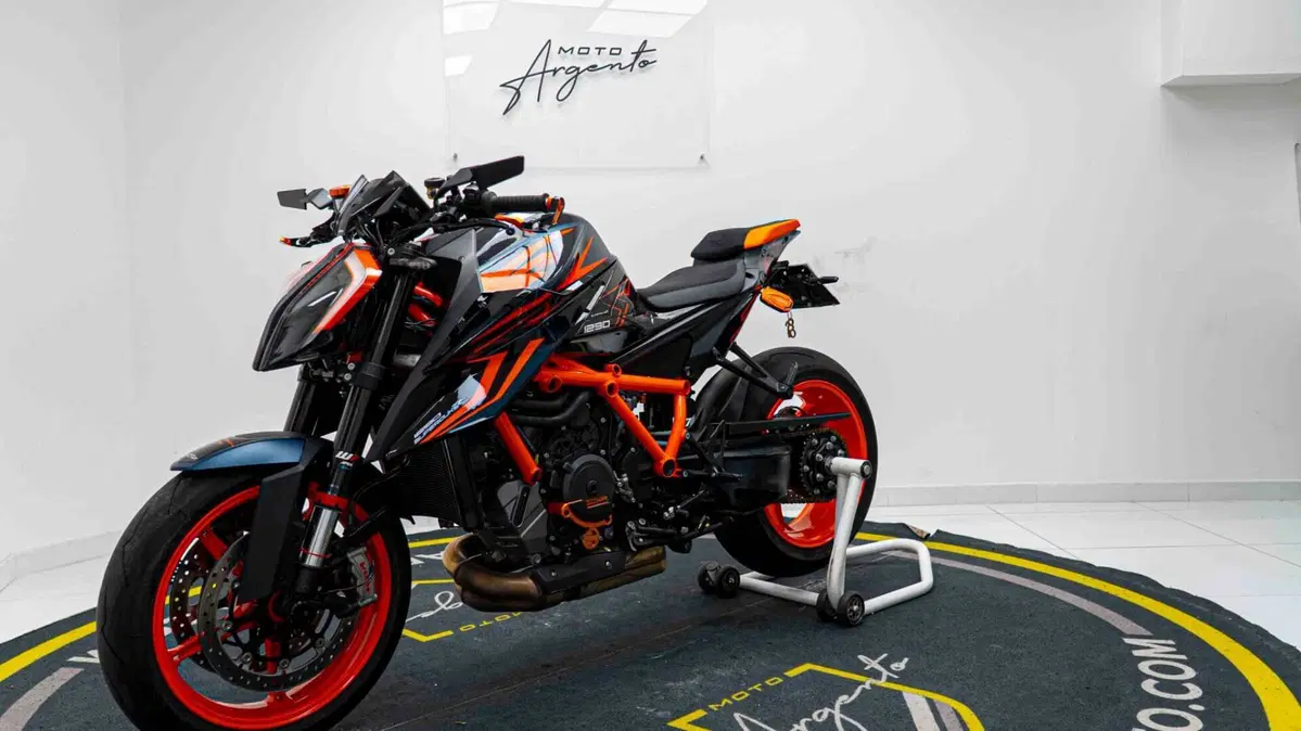 KTM 1290 Super Duke R (2021 - 23) (15)