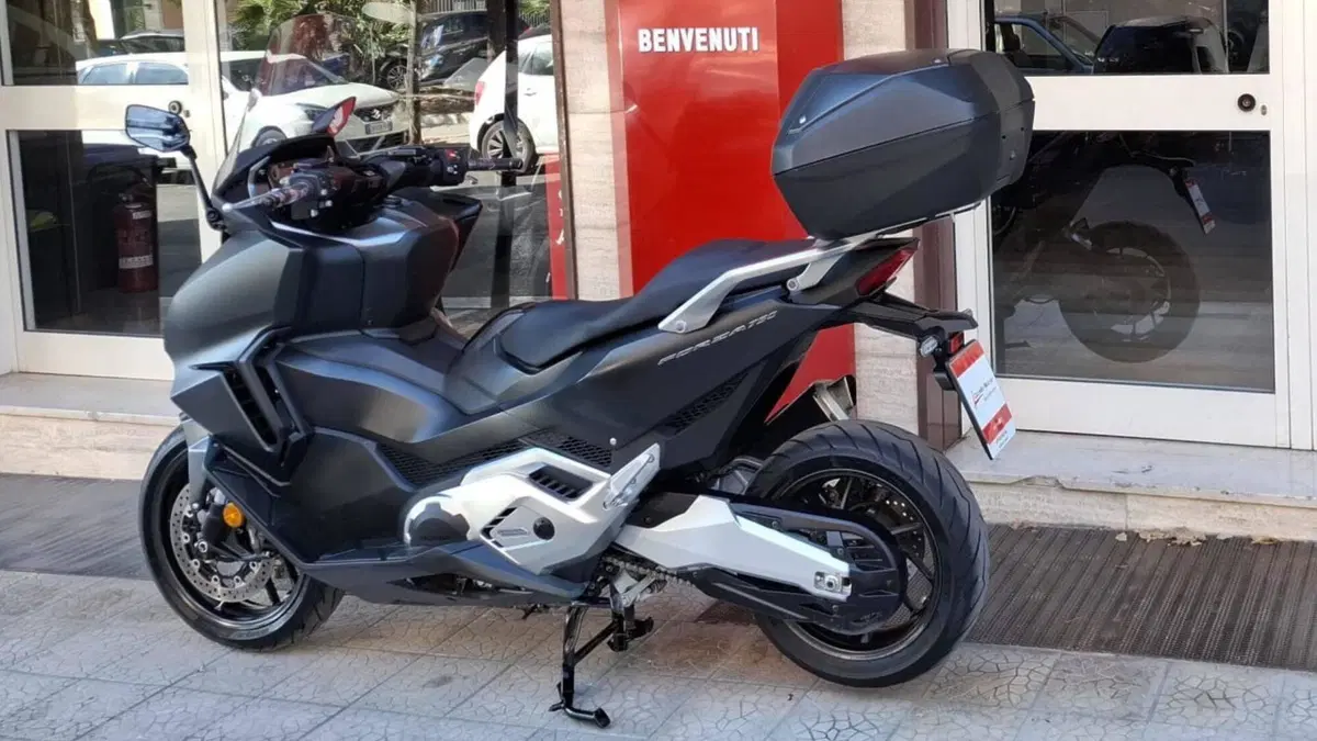 Honda Forza 750 DCT (2021 - 24) (6)