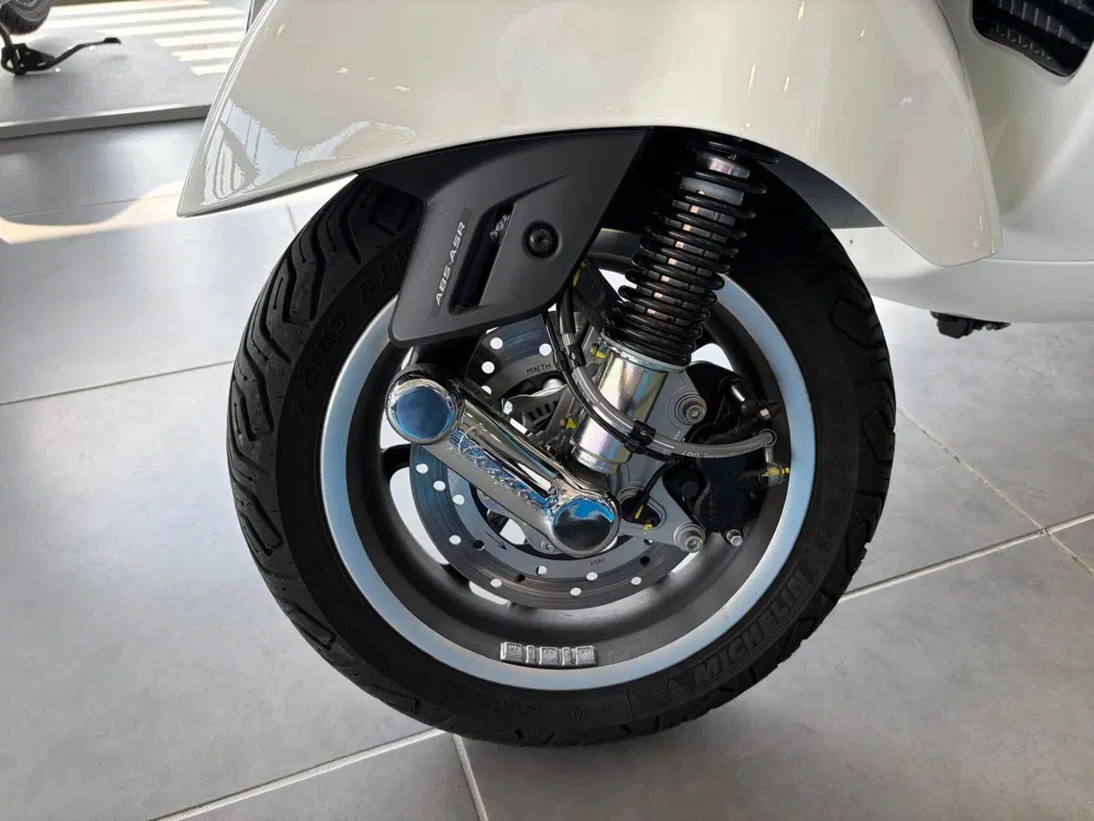 Vespa GTS 310 Super (2025 - 26) (13)