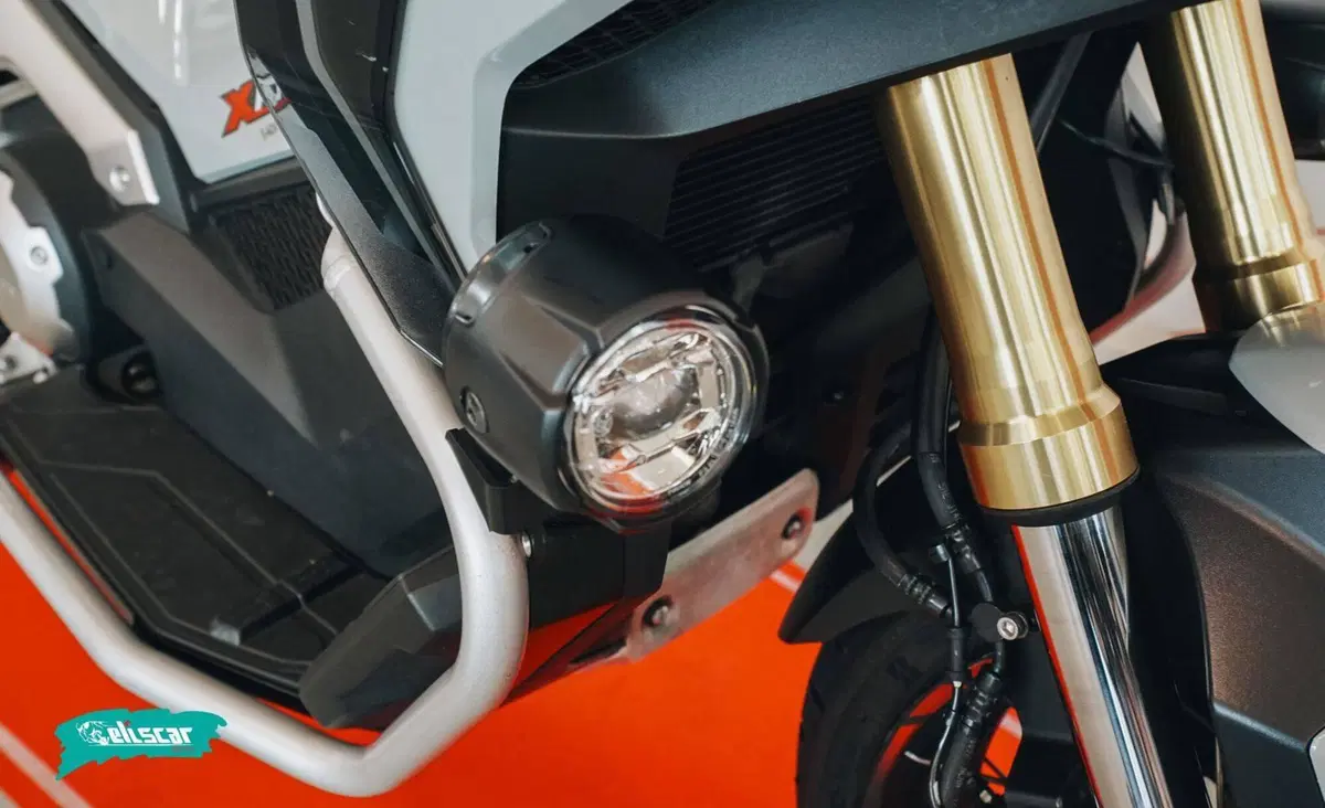 Honda X-ADV 750 DCT (2021 - 24) (8)