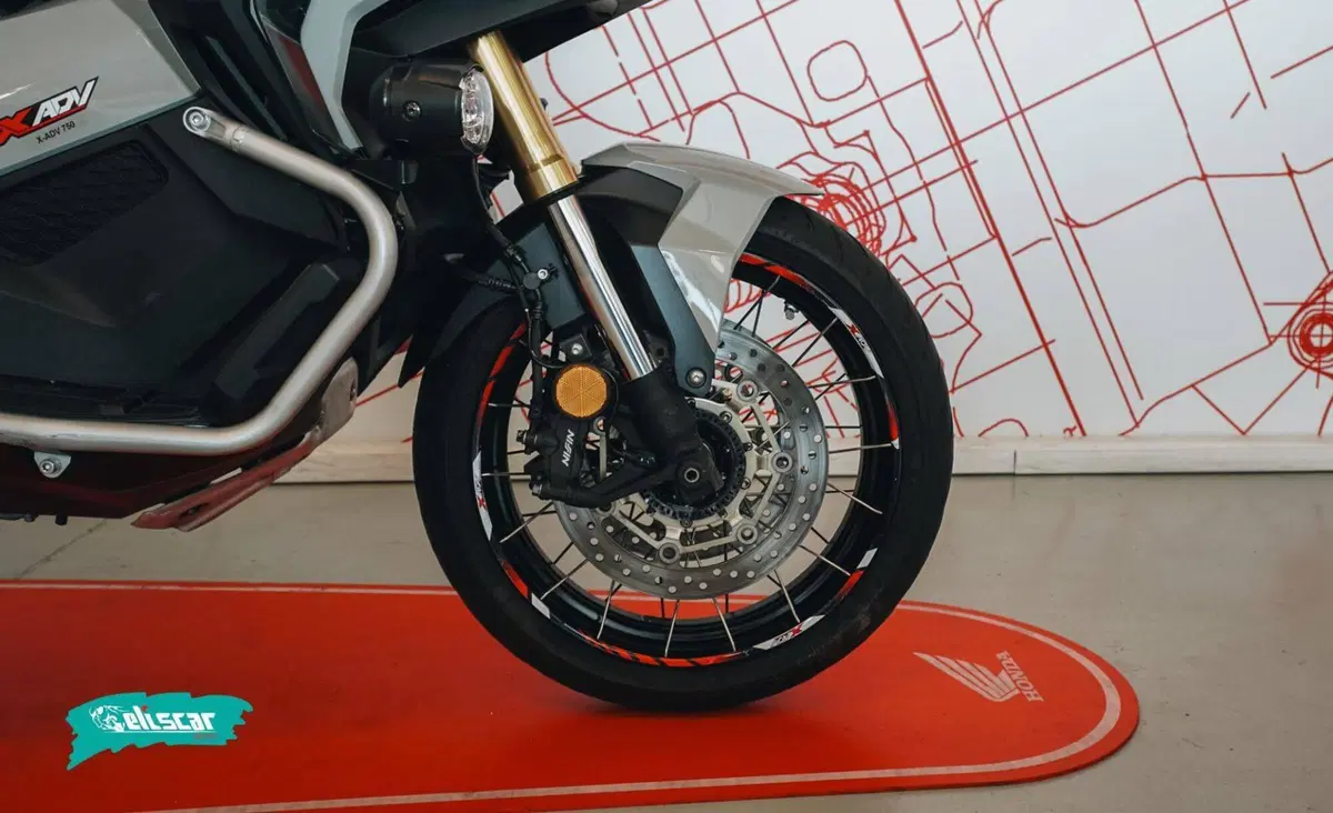 Honda X-ADV 750 DCT (2021 - 24) (10)