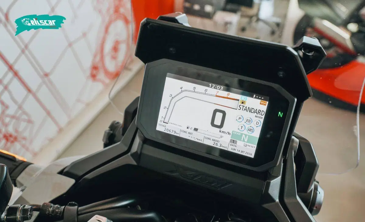 Honda X-ADV 750 DCT (2021 - 24) (6)