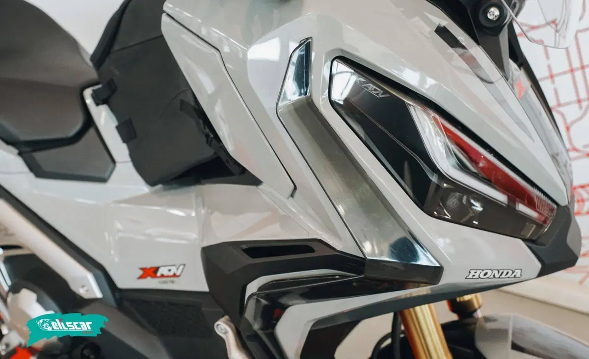 Honda X-ADV 750 DCT (2021 - 24) (9)