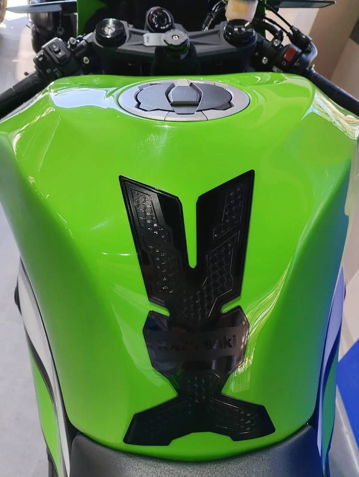 Kawasaki Ninja 636 ZX-6R (2024 - 26) (7)