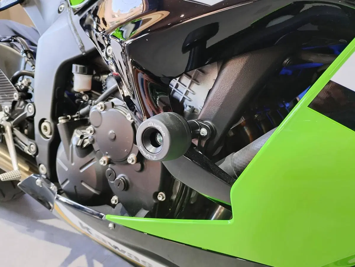 Kawasaki Ninja 636 ZX-6R (2024 - 26) (14)