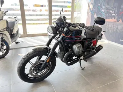 Moto Guzzi V7 Stone Special Edition (2022 - 25) usata