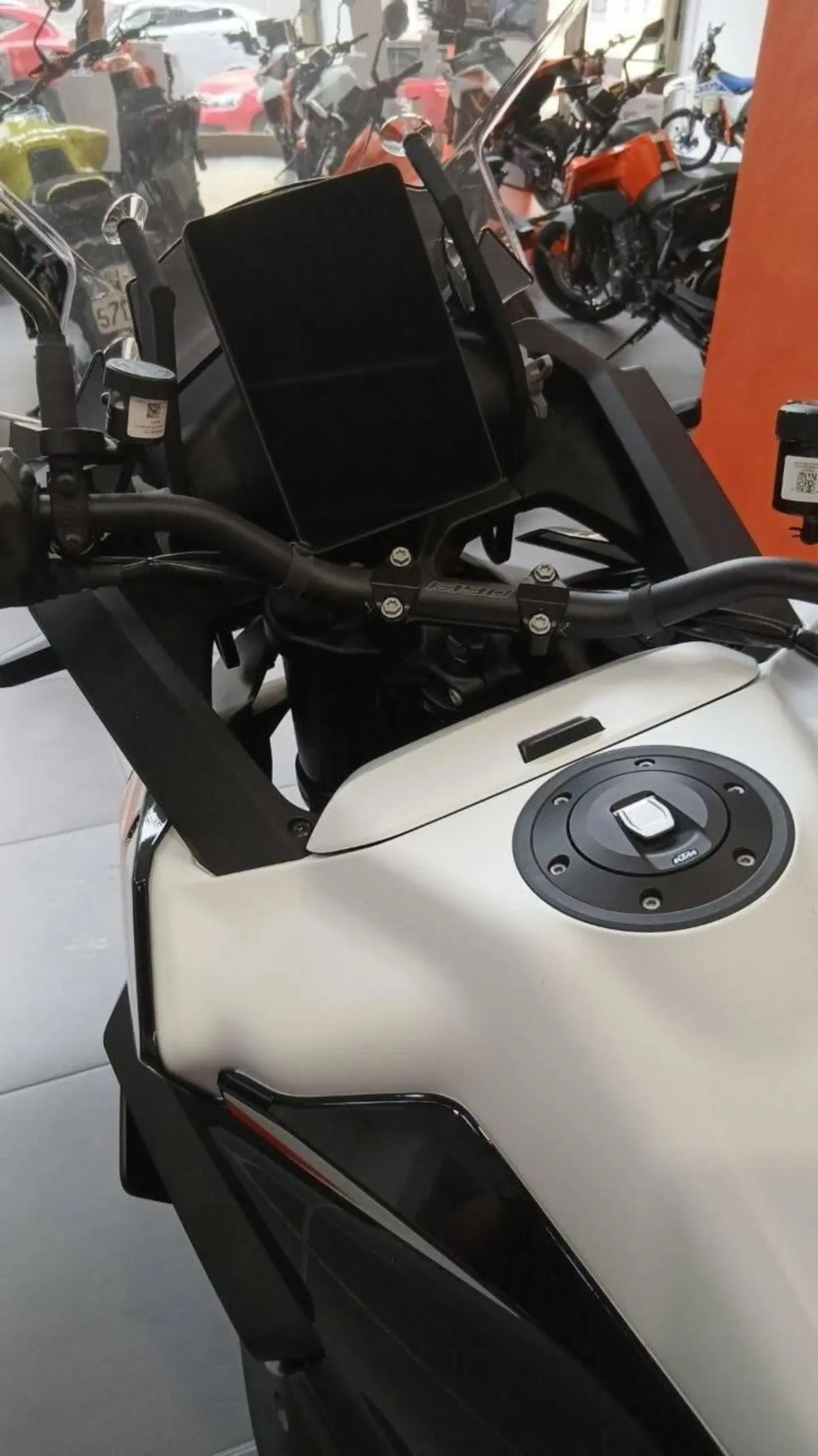 KTM 1390 Super Adventure S EVO (2026) (3)
