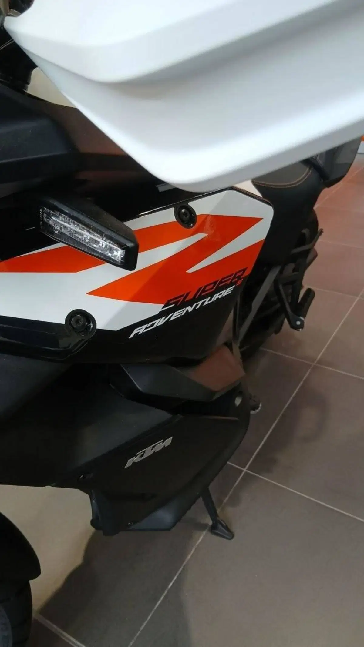 KTM 1390 Super Adventure S EVO (2026) (4)