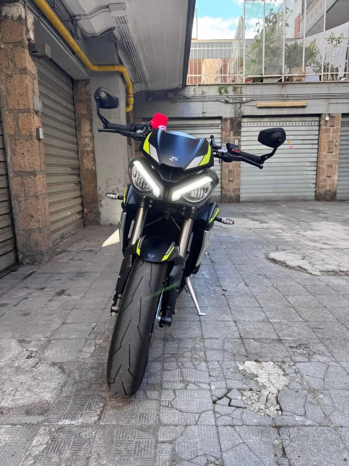 Triumph Street Triple RS (2020 - 22) (3)