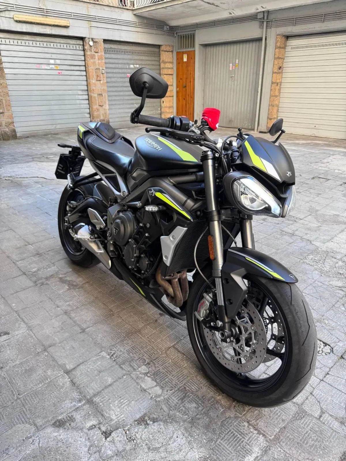 Triumph Street Triple RS (2020 - 22) (4)