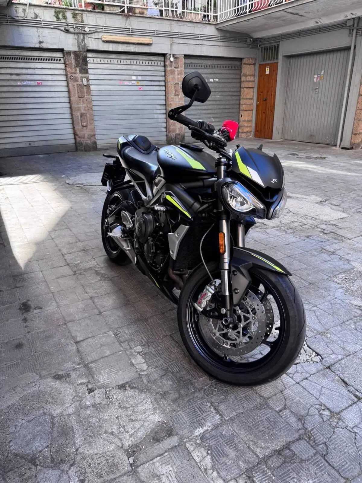 Triumph Street Triple RS (2020 - 22) (14)