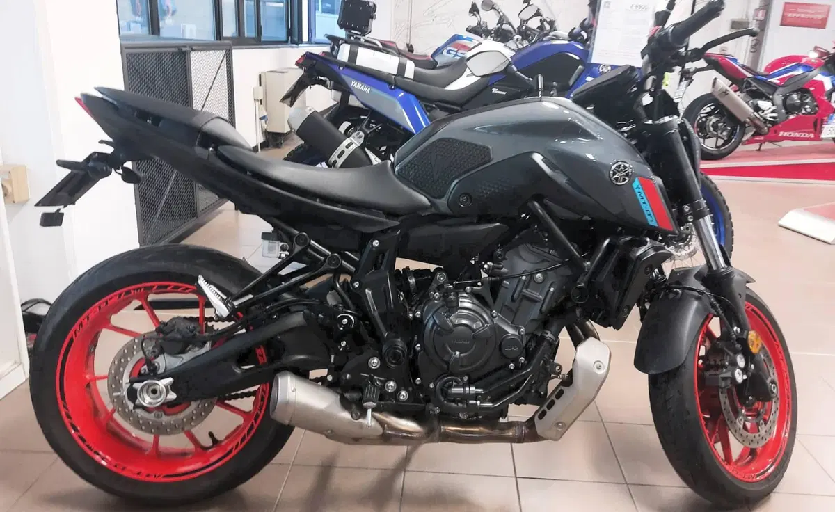 Yamaha MT-07 (2021 - 24) (6)