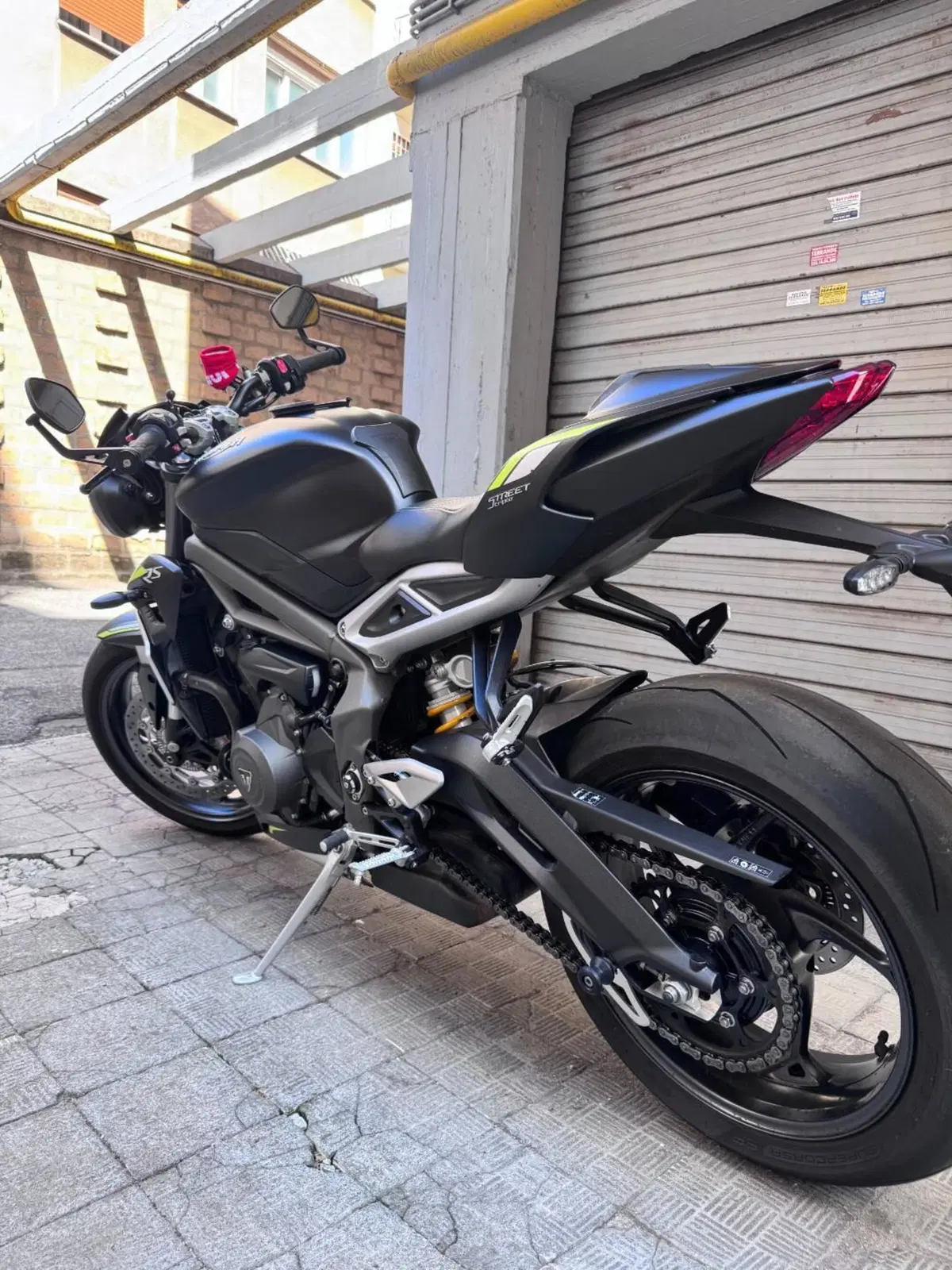 Triumph Street Triple RS (2020 - 22) (8)