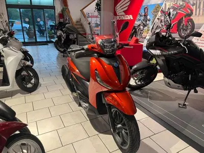 Piaggio Beverly 400 ABS-ASR (2021 - 24) usata