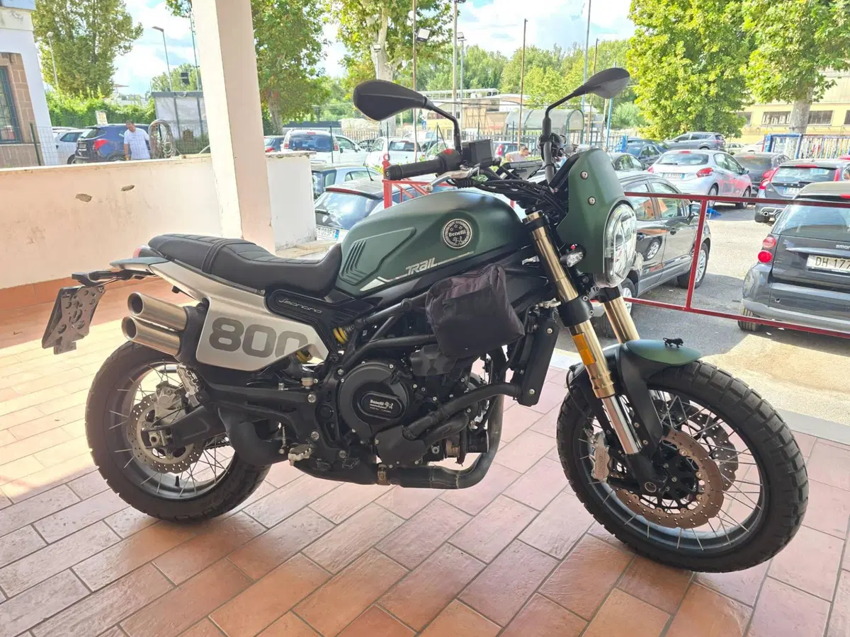Benelli Leoncino 800 Trail (2022 - 26)