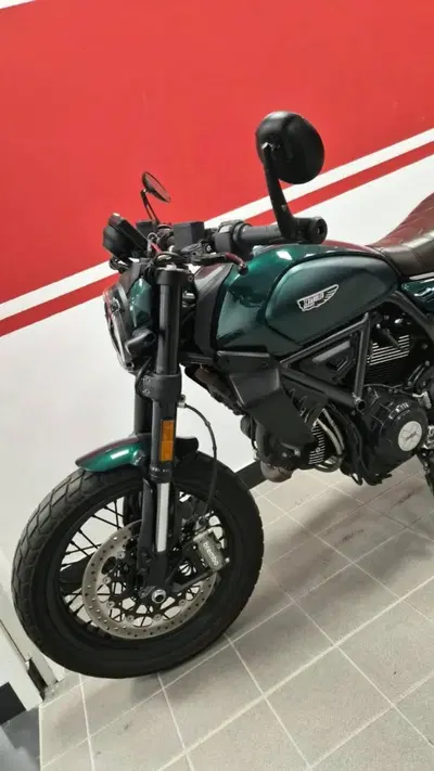 Ducati Scrambler 800 Nightshift (2025 - 26) usata