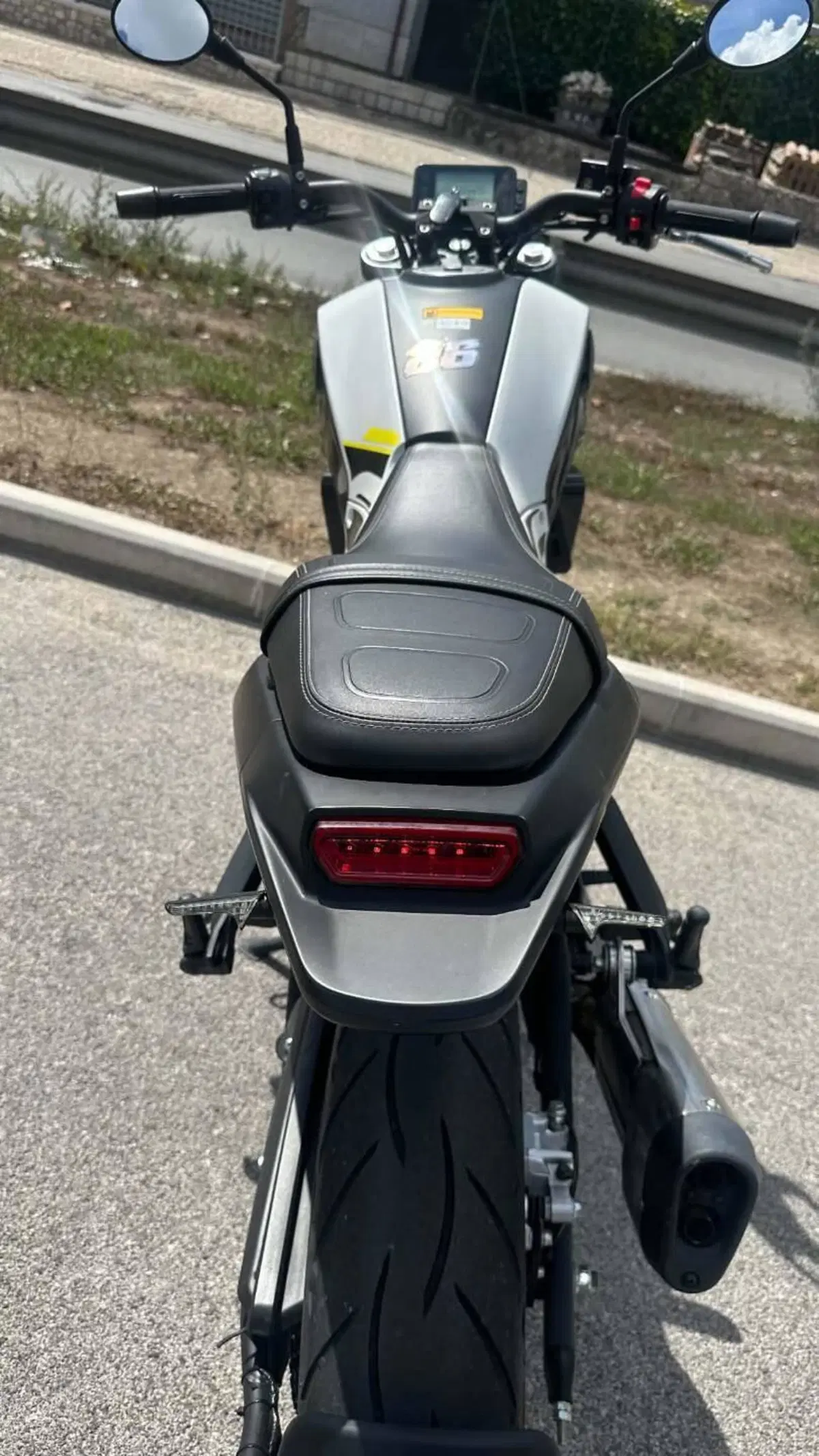 Benelli Leoncino 250 (2021 - 25) (6)