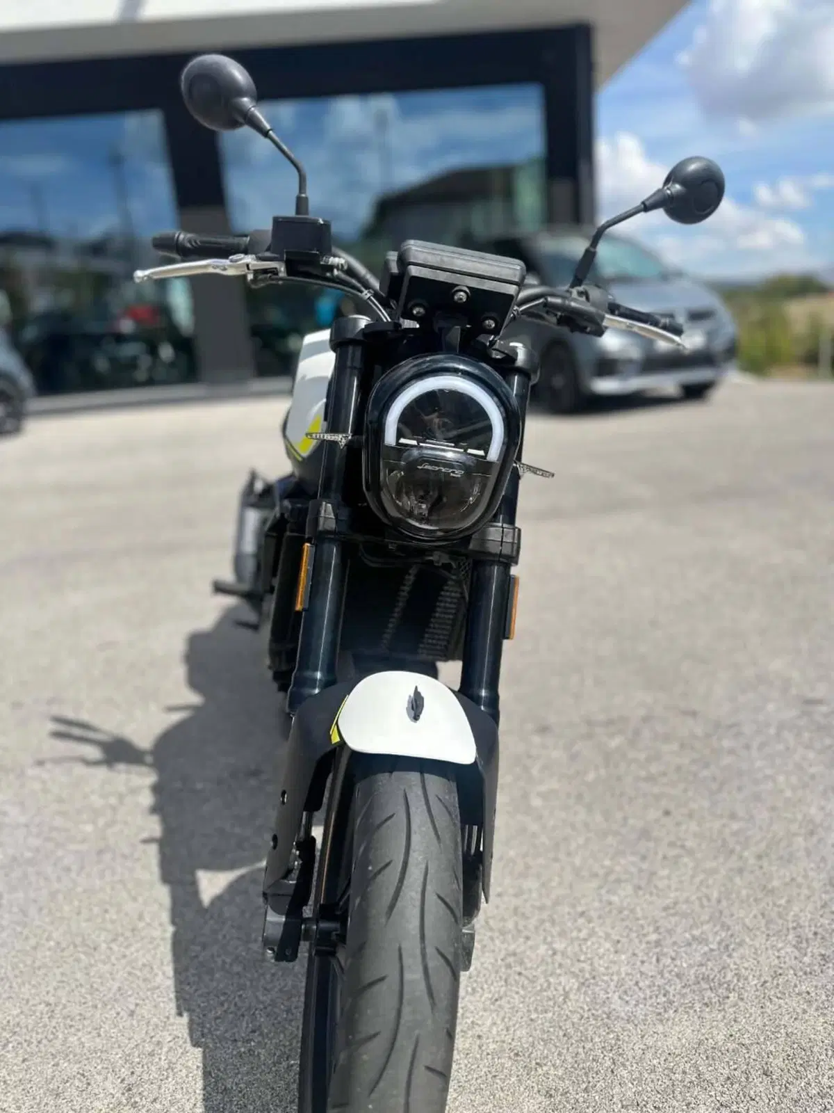 Benelli Leoncino 250 (2021 - 25) (2)